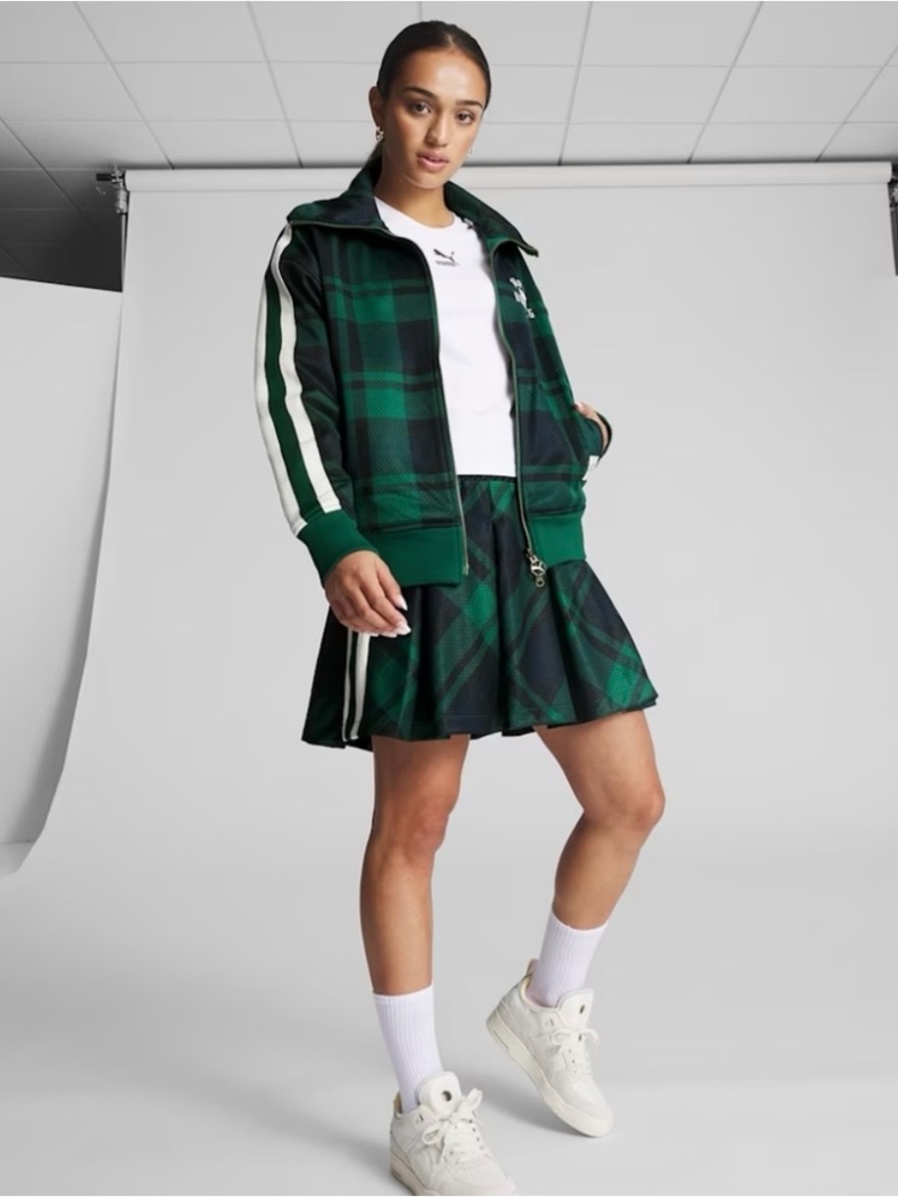 NWT PUMA x TROPHY HUNTING Women’s Reversible Basketball Jacket + Skirt Set